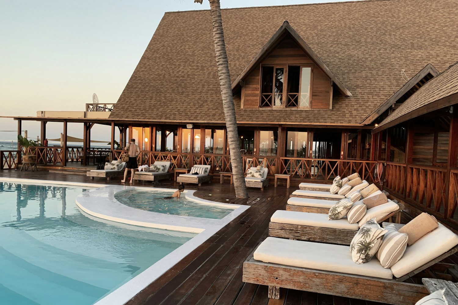 Hotel or apartment for a short stay?